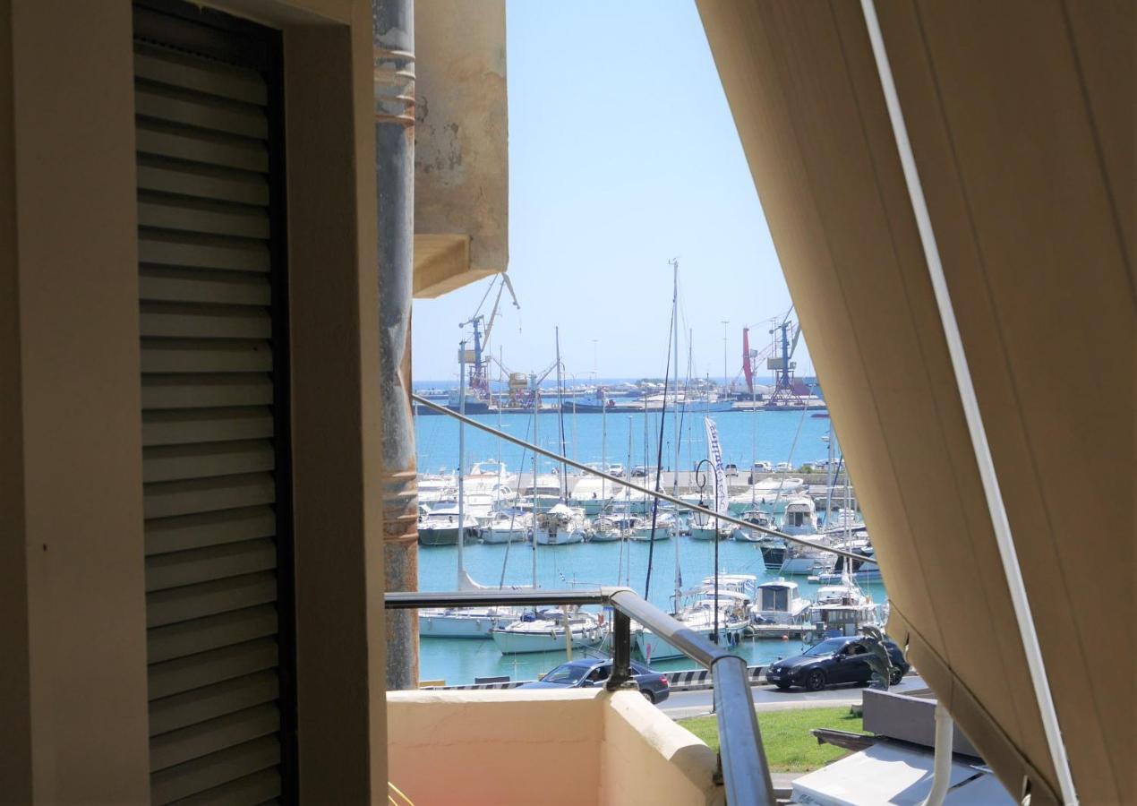 Porto Plaza Center Ac/wifi Appartement Iraklion